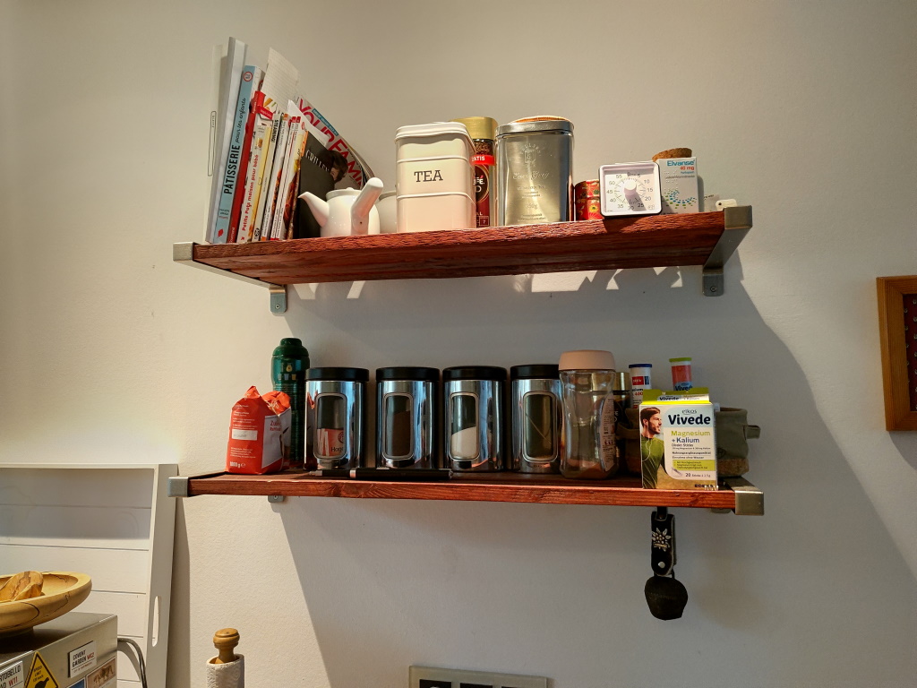 Kitchen shelving