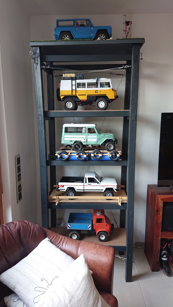 Rc_Shelf_Assembly_05.jpg